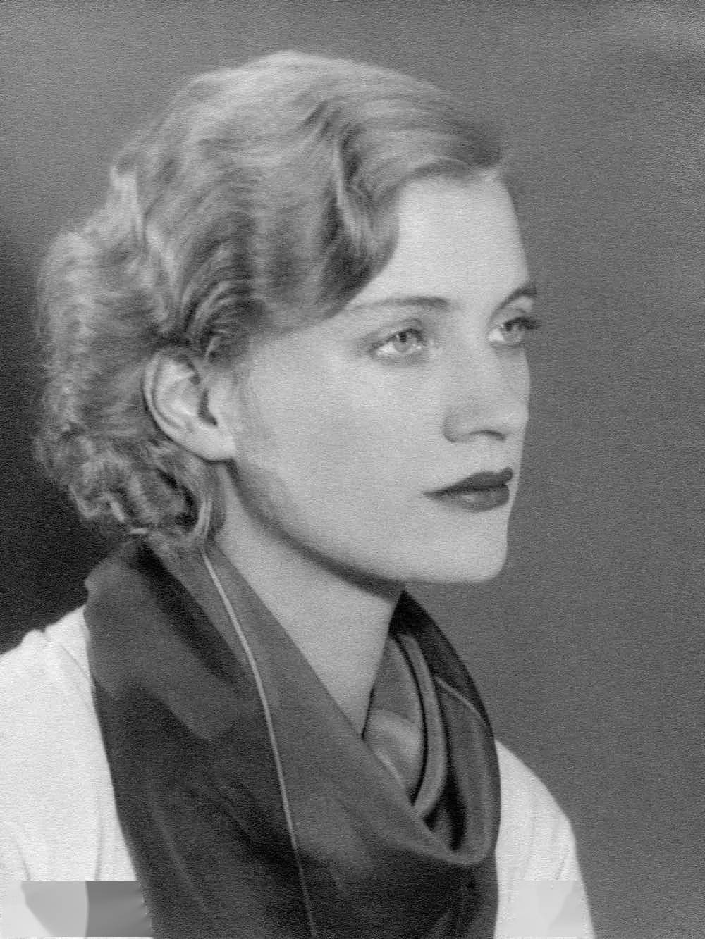 �����޽����ص�Ů�ˣ�����������