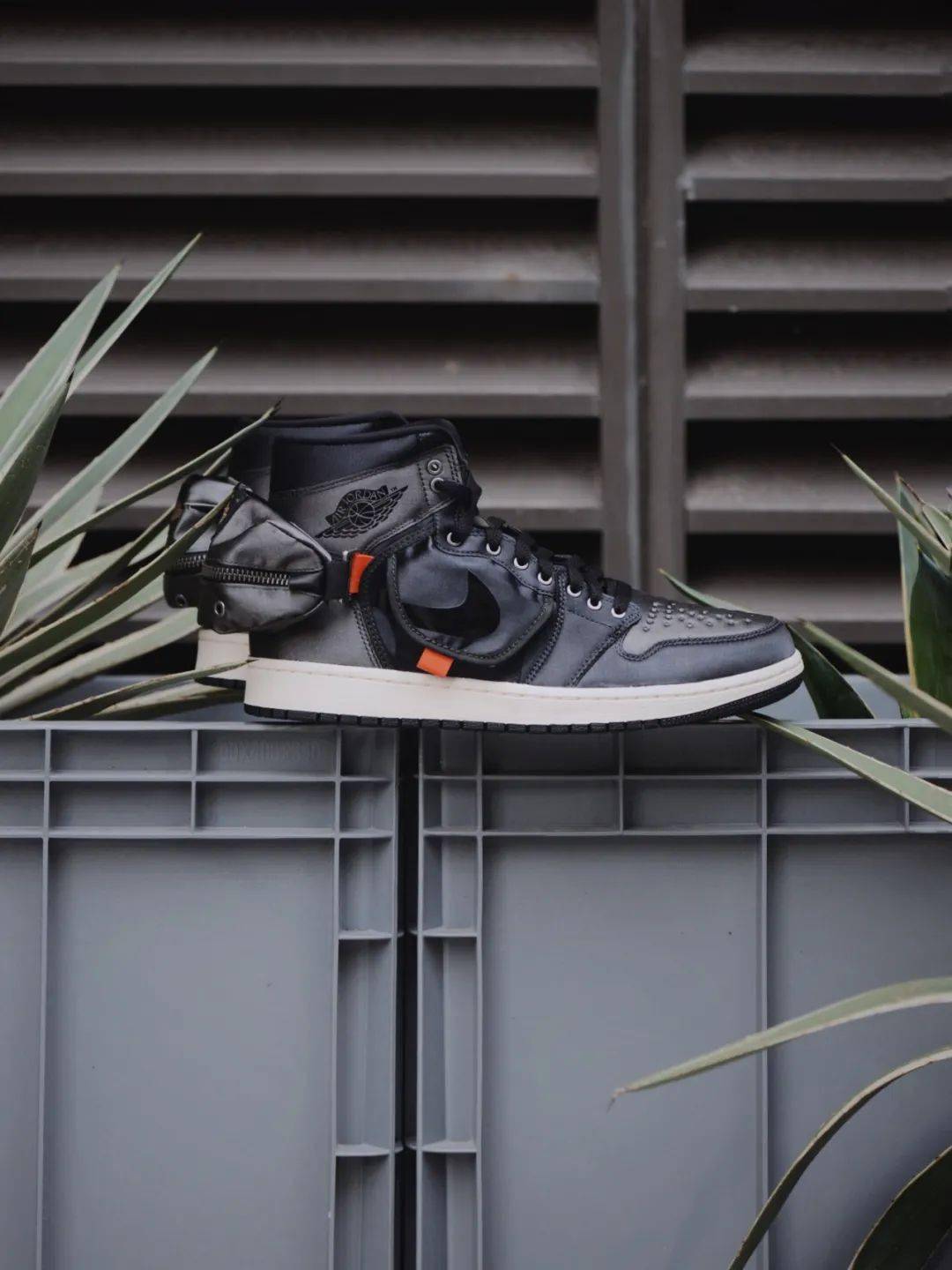 首轮中签名单公布｜AIR JORDAN 1 HIGH OG SP UTILITY “STASH”_乐峰_线