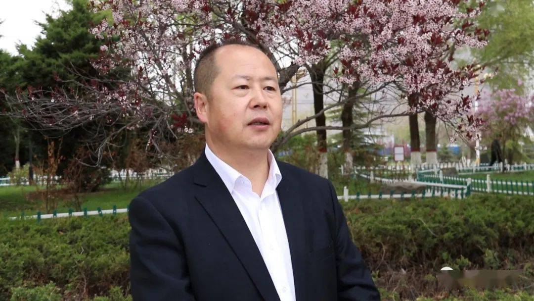 岷县举办庆"五一"文艺演出