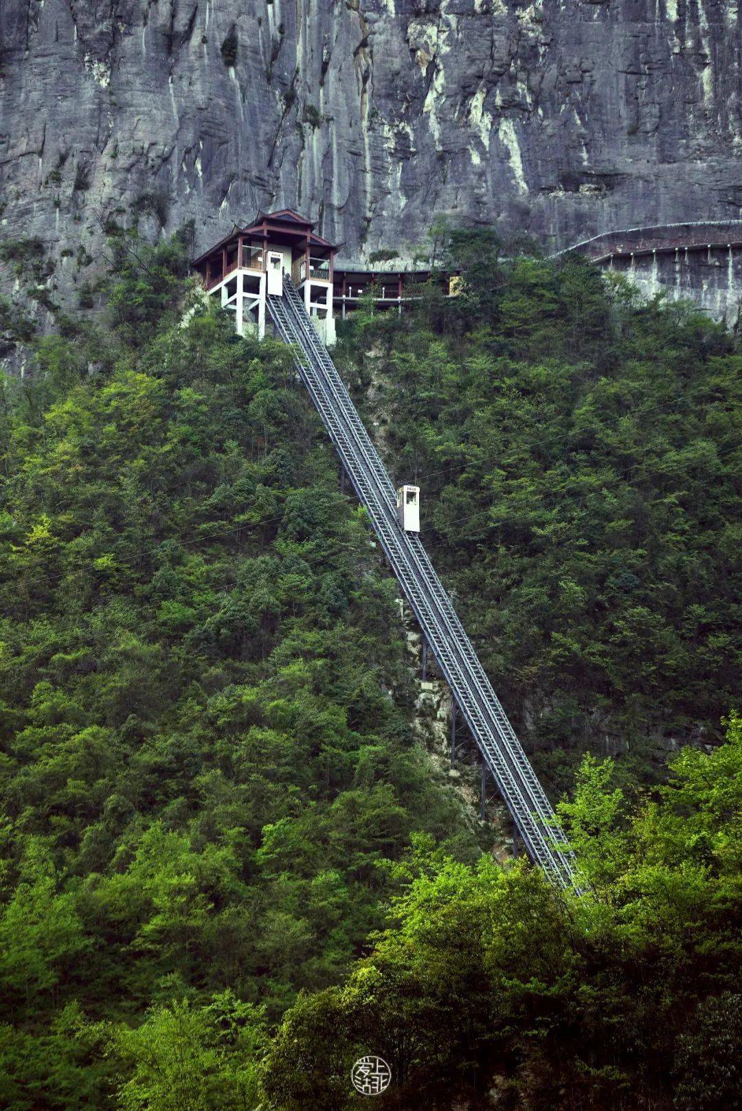 鹿院坪_天坑_山海
