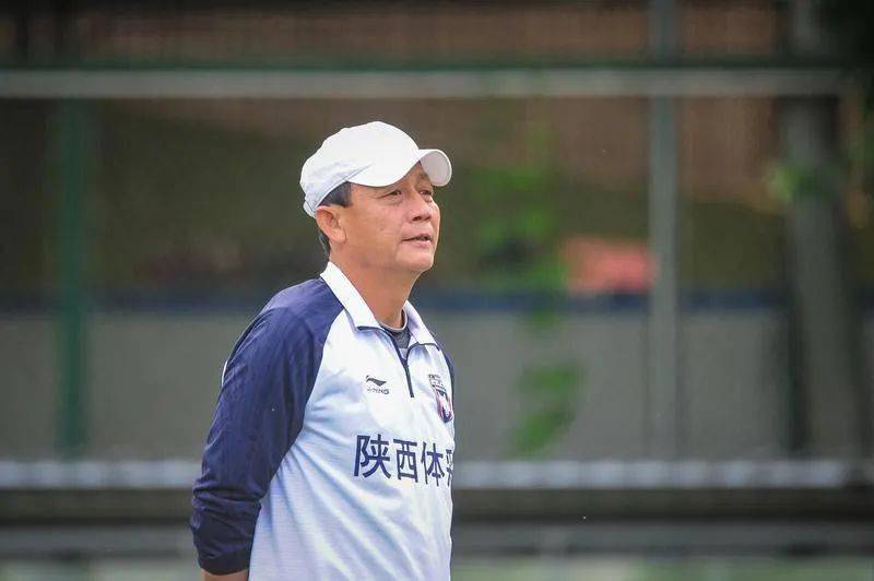 专访西北狼主帅 王宝山:执教陕足很荣幸,向最好目标努力_陕西省_竞技
