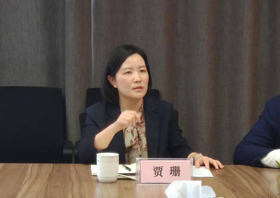 建设农业区域品牌丨副县长贾珊到县社发集团交流座谈