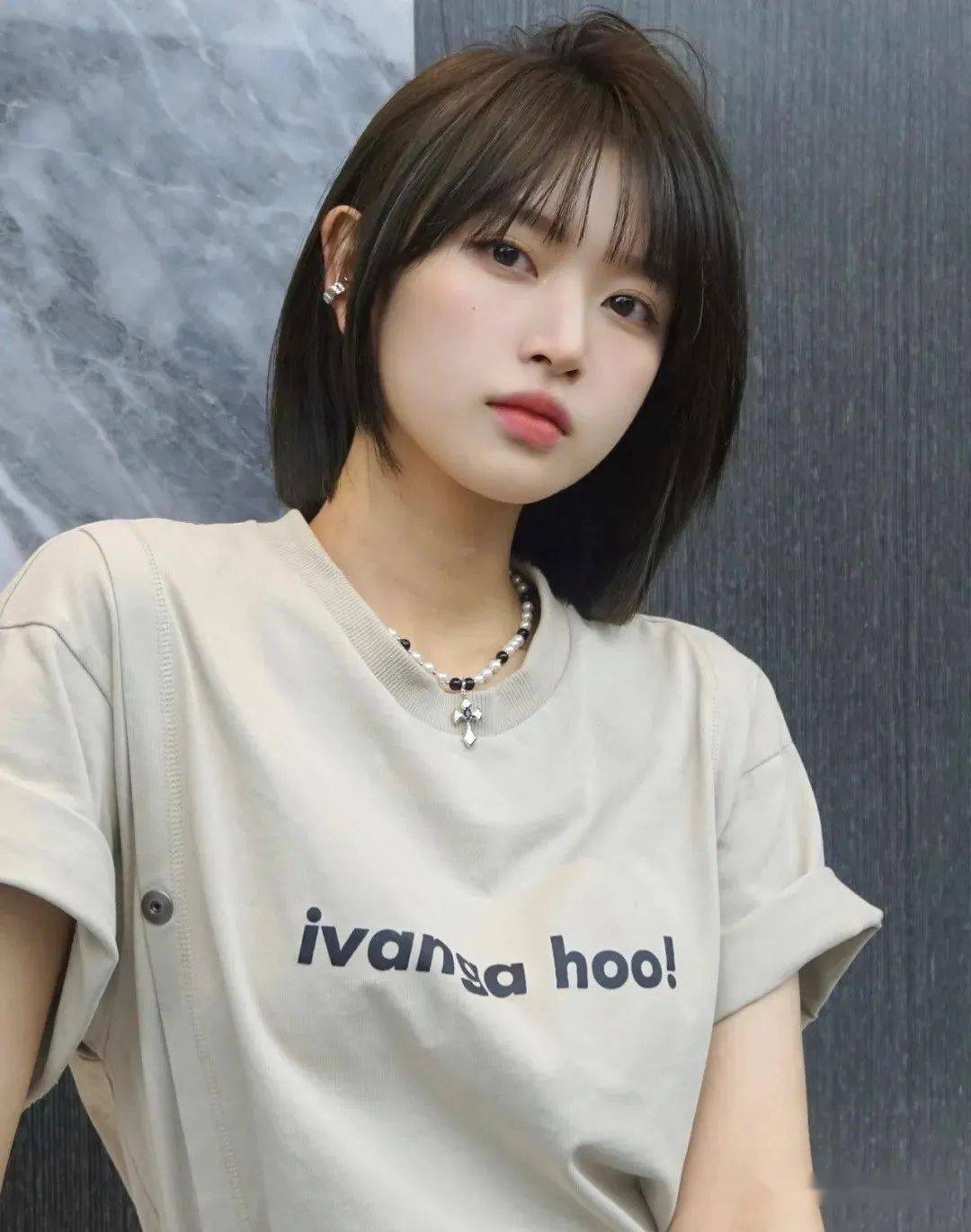 纯欲妹妹刘海短发