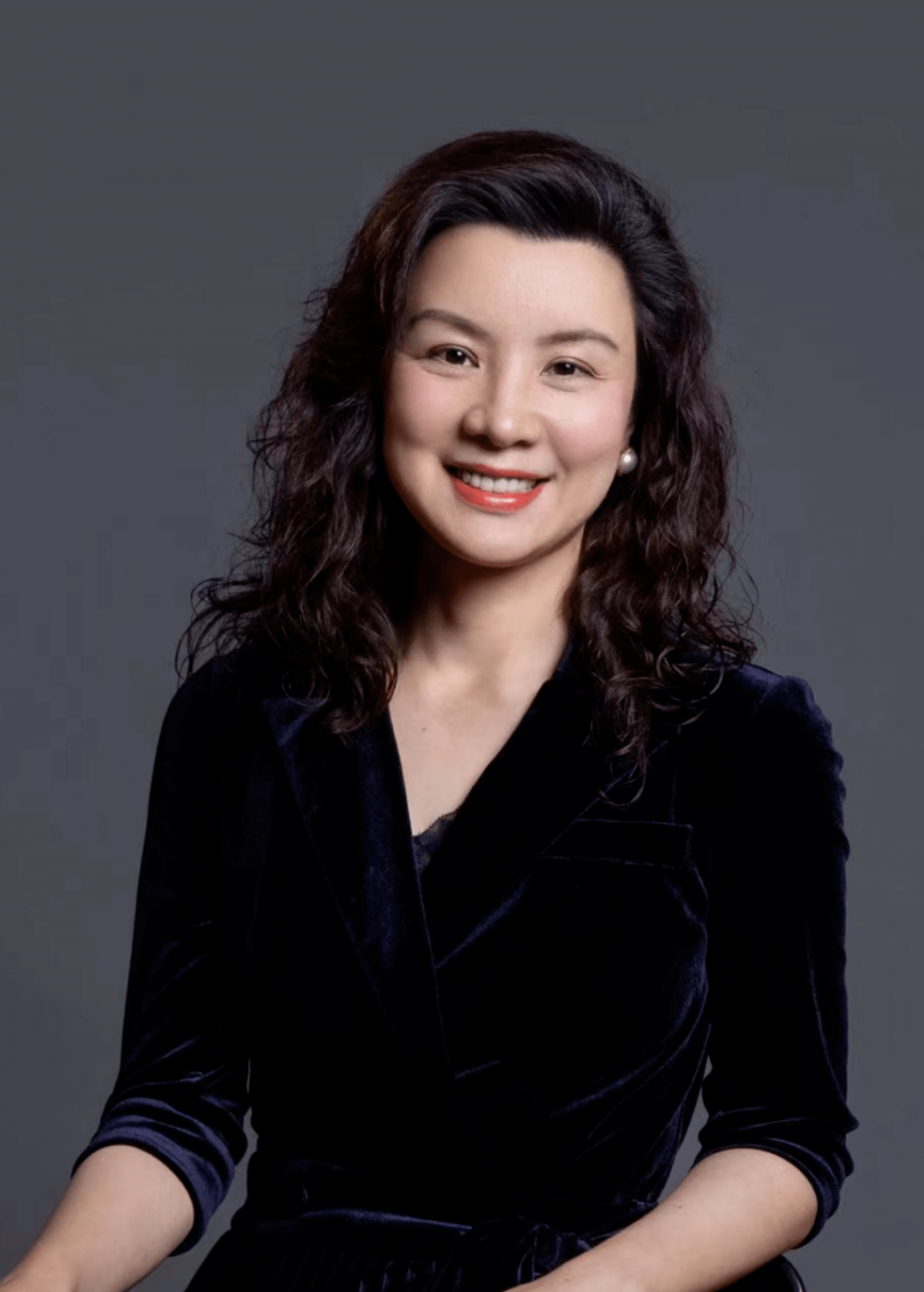 疫中探市疫情自救之下房企发展新模式与估值保卫战探