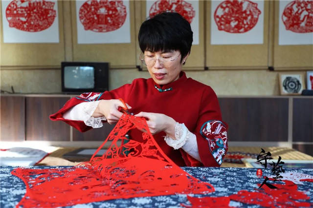 胶东剪纸剪出幸福好生活