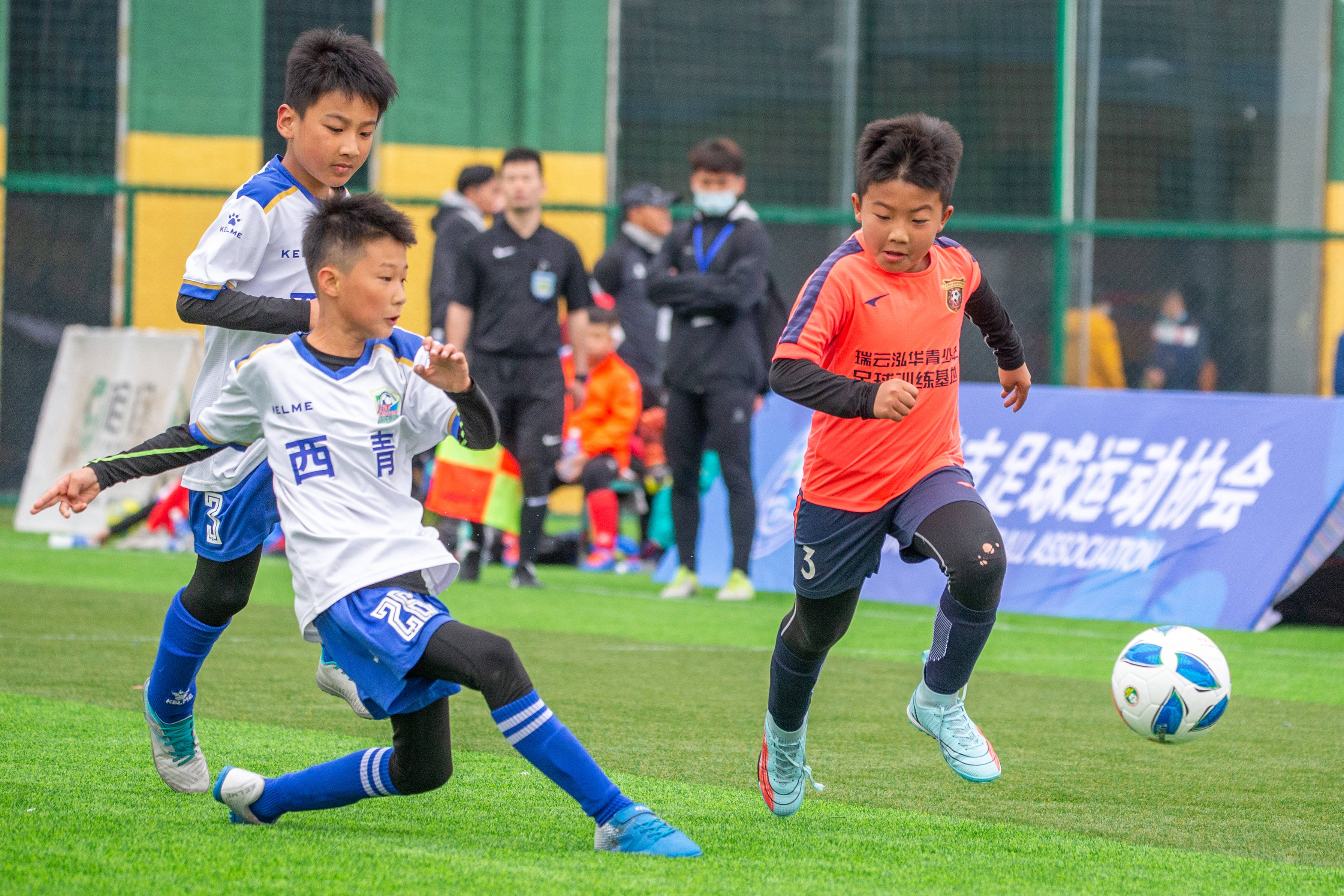 队伍获得2019中国足球发展基金会"菁英杯"青少年足球联赛总决赛冠军