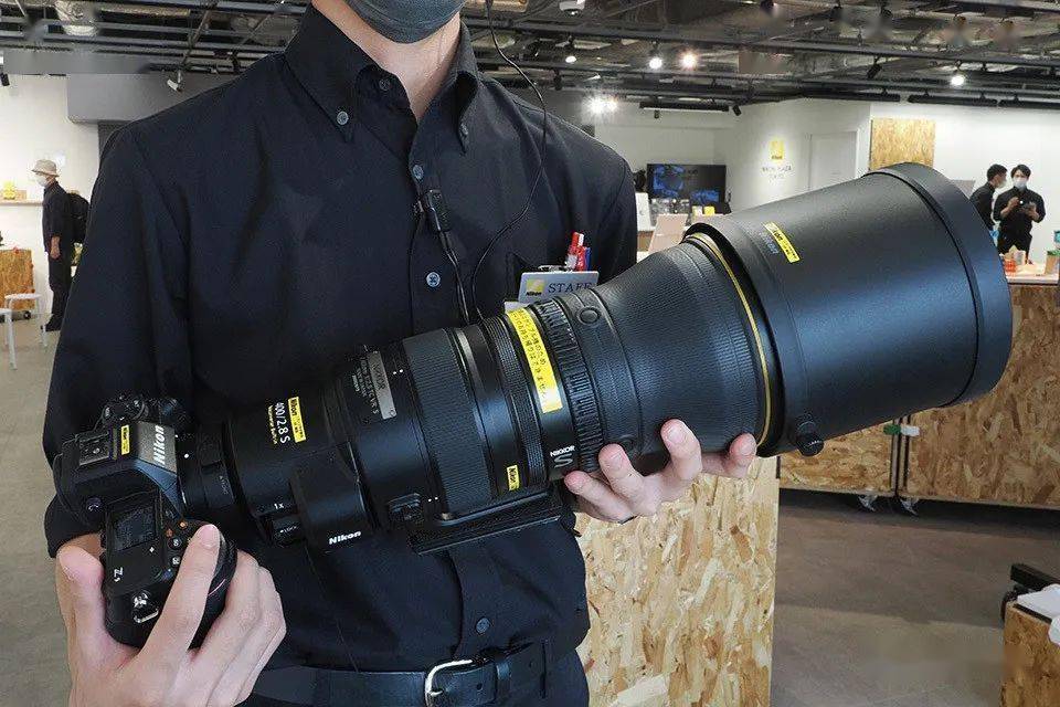 尼康z800mmf63vrs定焦镜头实物上手图