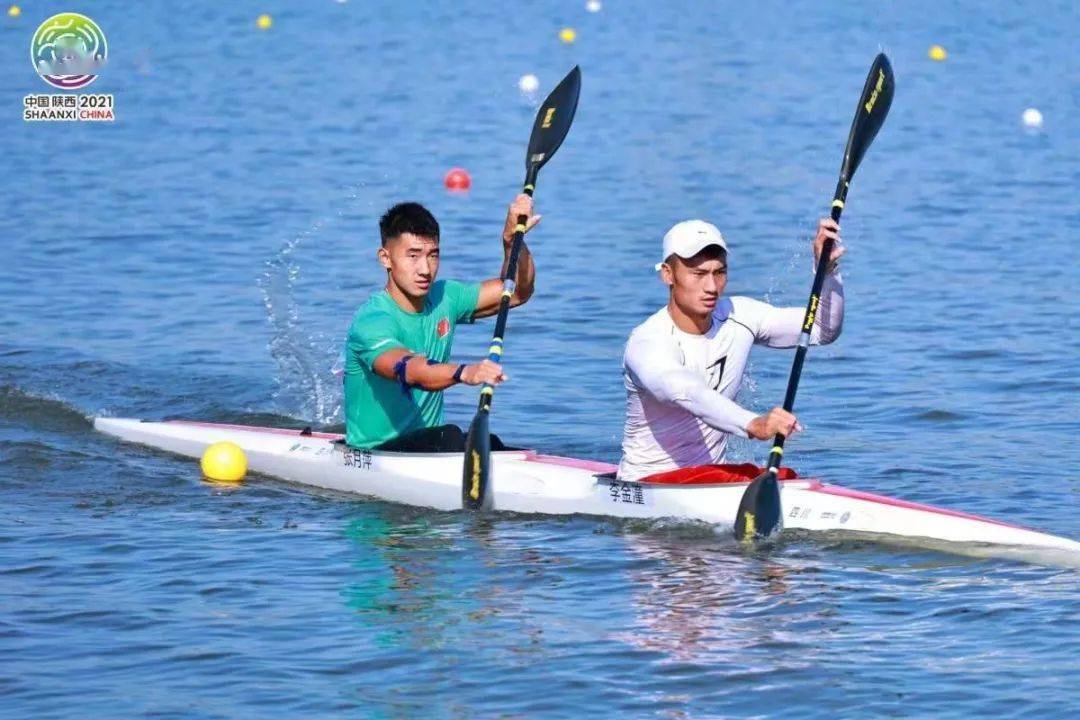 特别鸣谢摔跤教练:刘杨跆拳道教练:梁延臣皮划艇教练:林淼 张力篮球