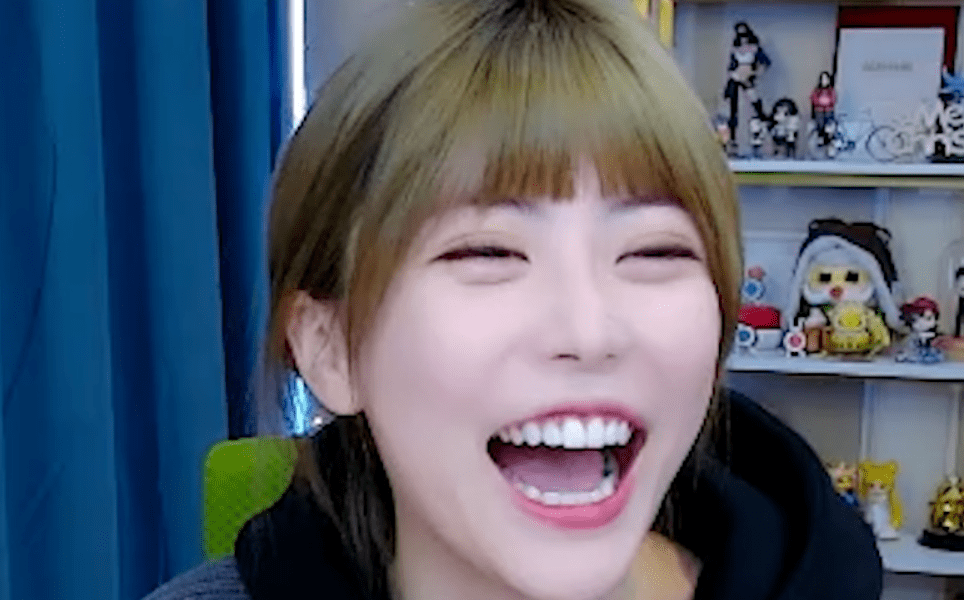 周淑怡"原味嗨丝"一百万都不卖?