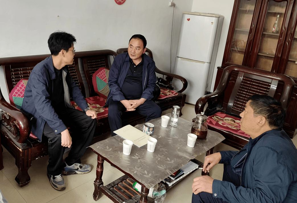 市生态环境局领导慰问驻村工作队_帮扶_汾西县_徐红平