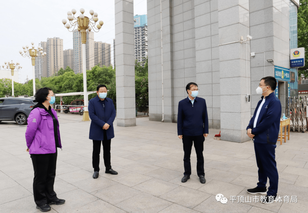 李会良:毫不松懈抓疫情防控 凝心聚力抓教育教学_工作_管理_生活