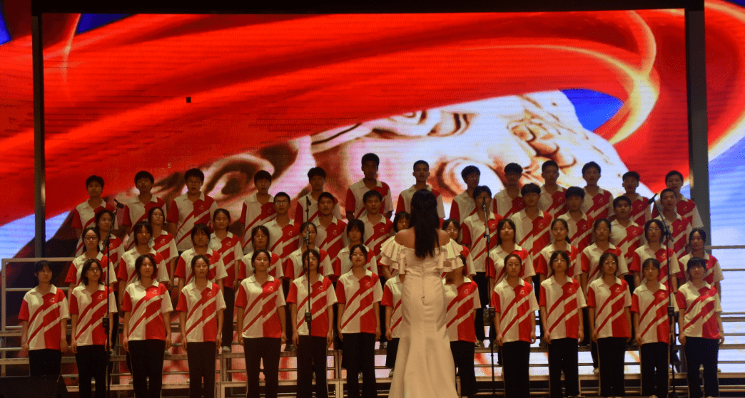 喜迎二十大 庆建团百年||岳云中学举行五四合唱比赛_青春_祖国_历史