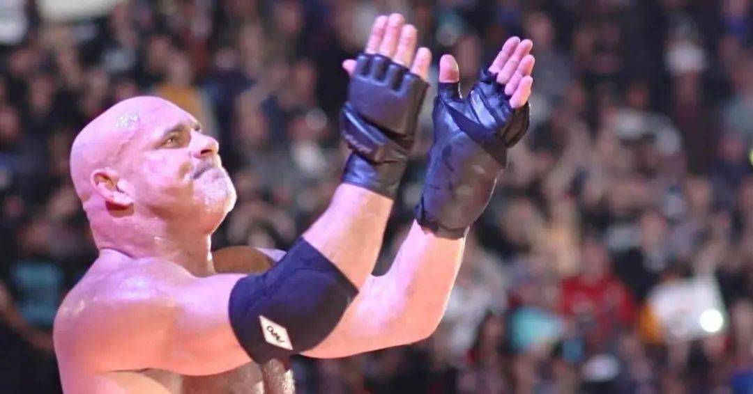 战神高柏应该远离wwe,选择加盟aew?_擂台_比赛_娱乐