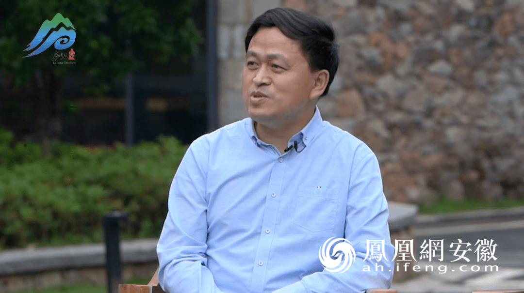 庐江县万山镇副镇长秦勇表示,乡村旅游带动乡村经济,乡村民宿带动乡村