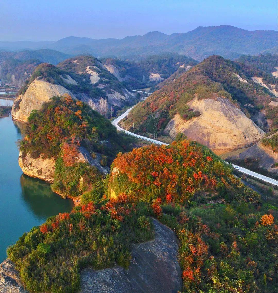 湖北当阳百宝寨景区图片