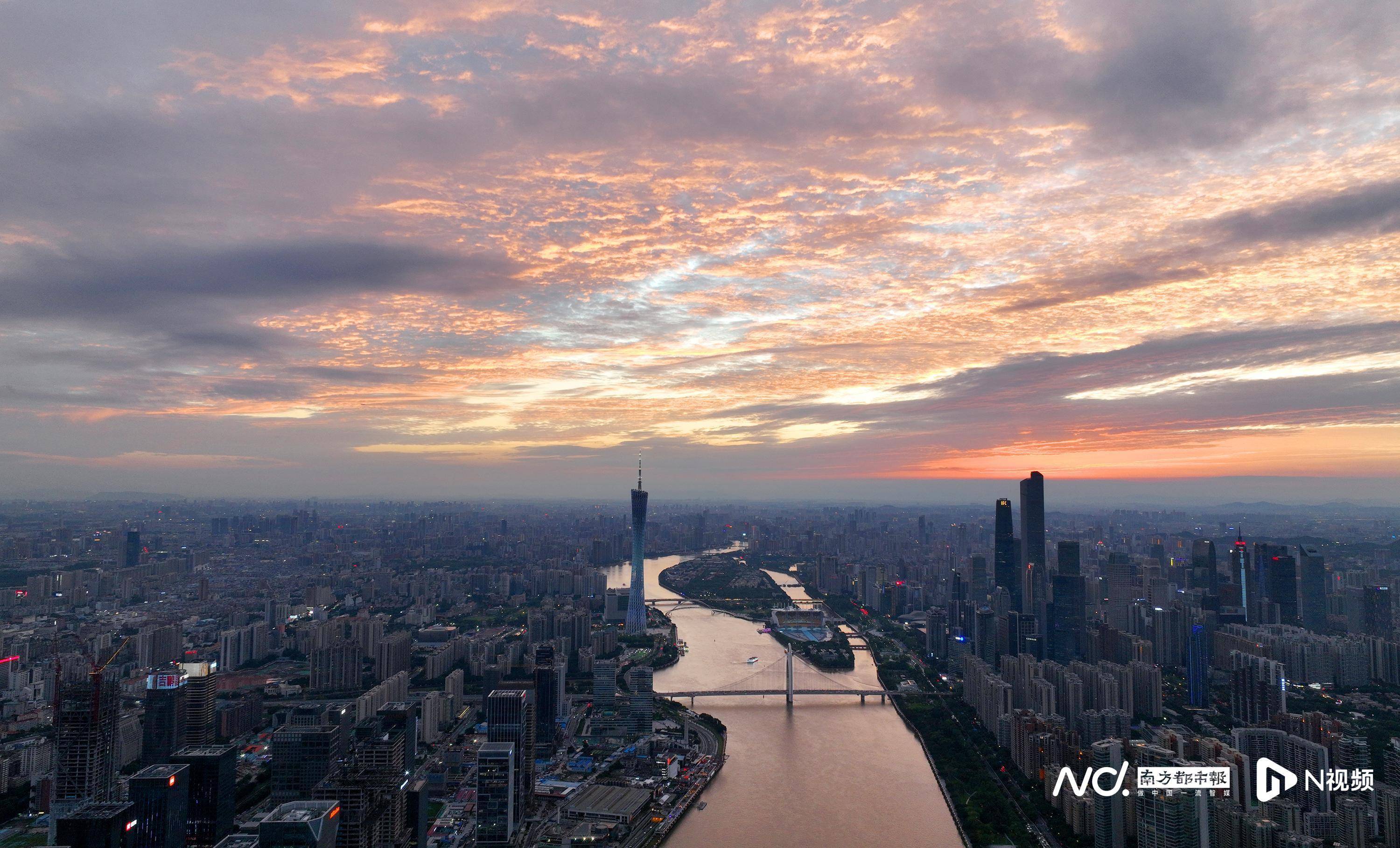 图集:傍晚红霞满天,最冷五月天气温急转弯明日要升温_南都_晚霞_广州