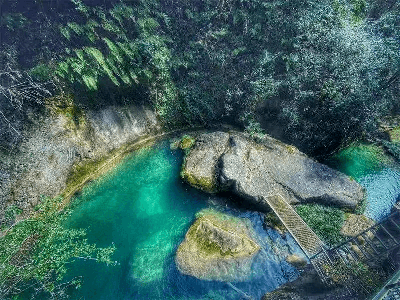 云游安康我们一起去寻找十美石泉