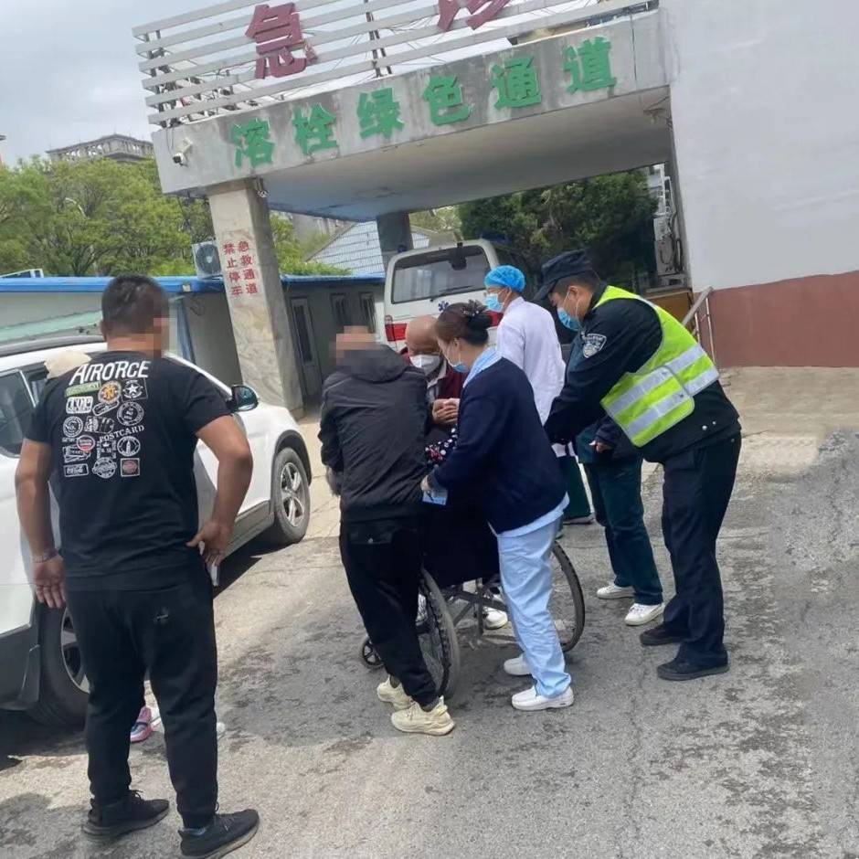 【我为群众办实事】为生命护航,辽阳县交警紧急护送危重病人就医_车辆_时间_警车