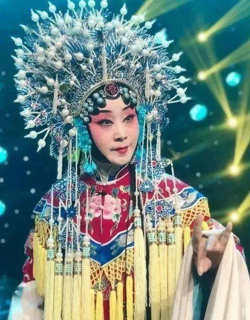 多彩甘肃| 【陇上戏曲名家】戏曲"大演员"——窦凤琴_秦腔_肖美鹿