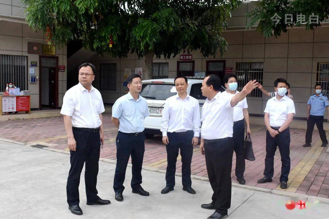 5月19日,省司法厅二级巡视员吴小洪带领第九批"全