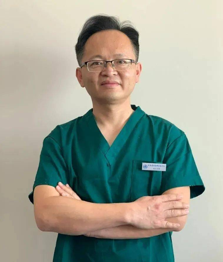 丽江英才陈耀武67这辈子我只想当好一名医生