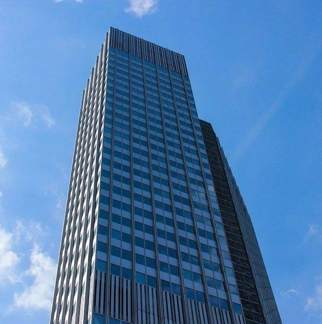 超高层的内置钢板组合剪力墙体系_混凝土_结构_建筑