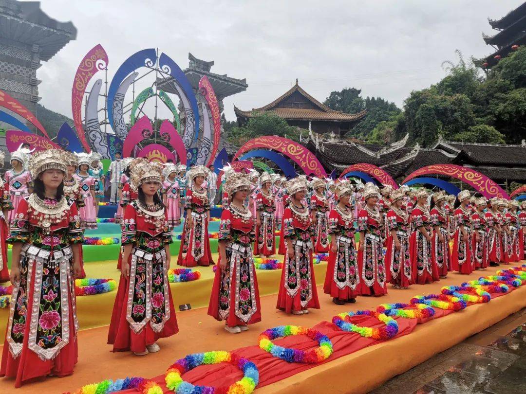 娇阿依即将唱响2022重庆广场舞大赛赛场