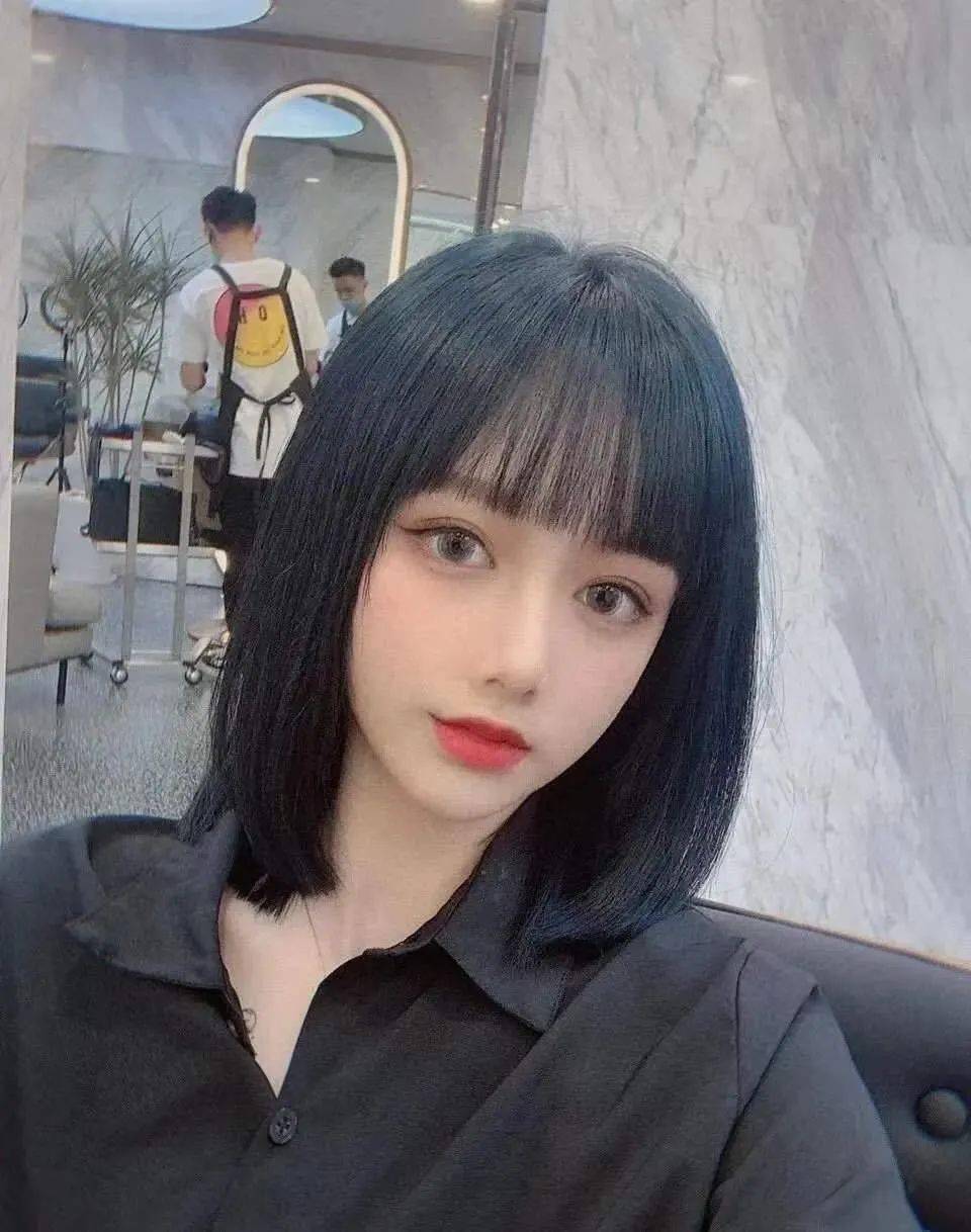 新版渣女头今年超火的发型了解一下