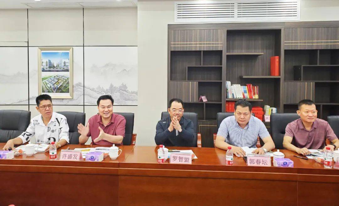 陈海民出席2022江西万安惠州三请三回恳谈会