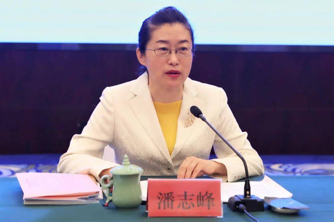 内蒙古自治区统计局举办全区盟市统计局长业务培训班