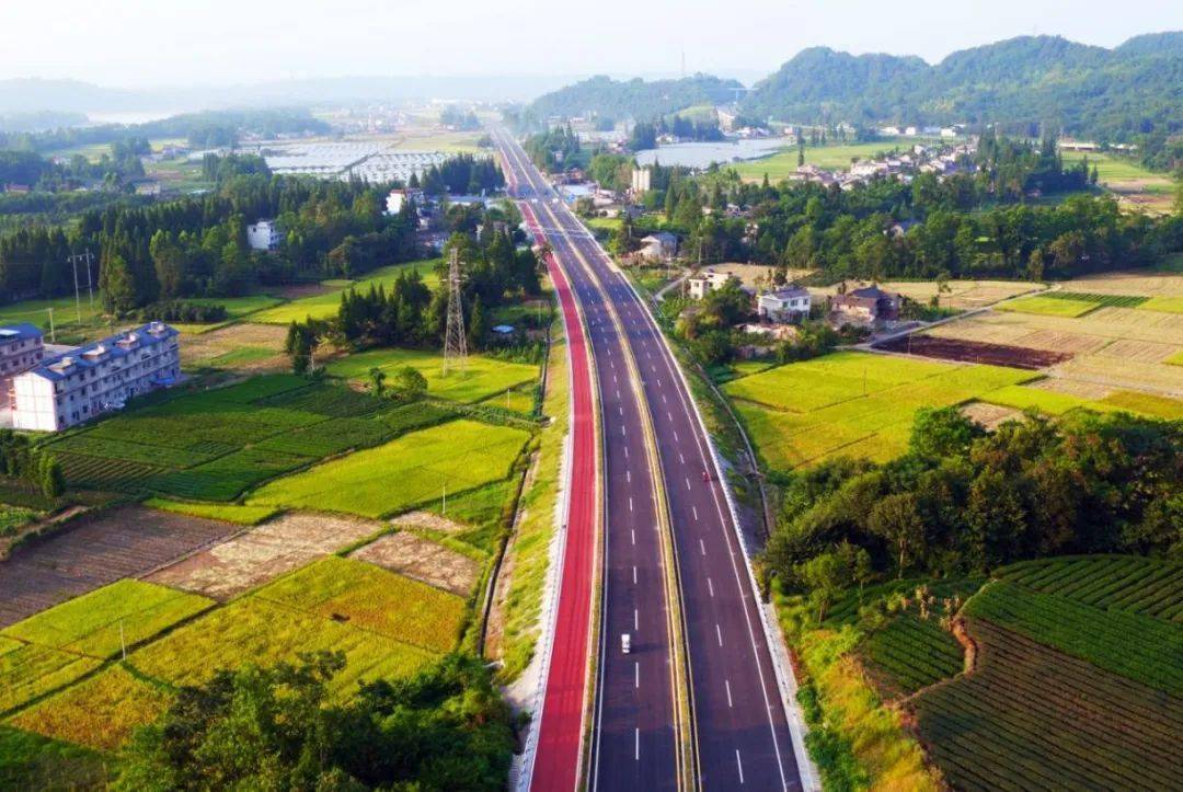 四川省十大最美农村路揭晓,快来看看哪些路经过你家门?