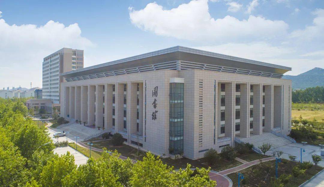 国家aaaa级景区里的高校丨山东外事职业大学2022年招生简章来了