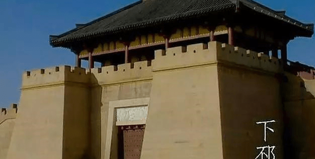 原创图说三国为何吕布和关羽都守不住下邳缘因一切利好都指向曹操