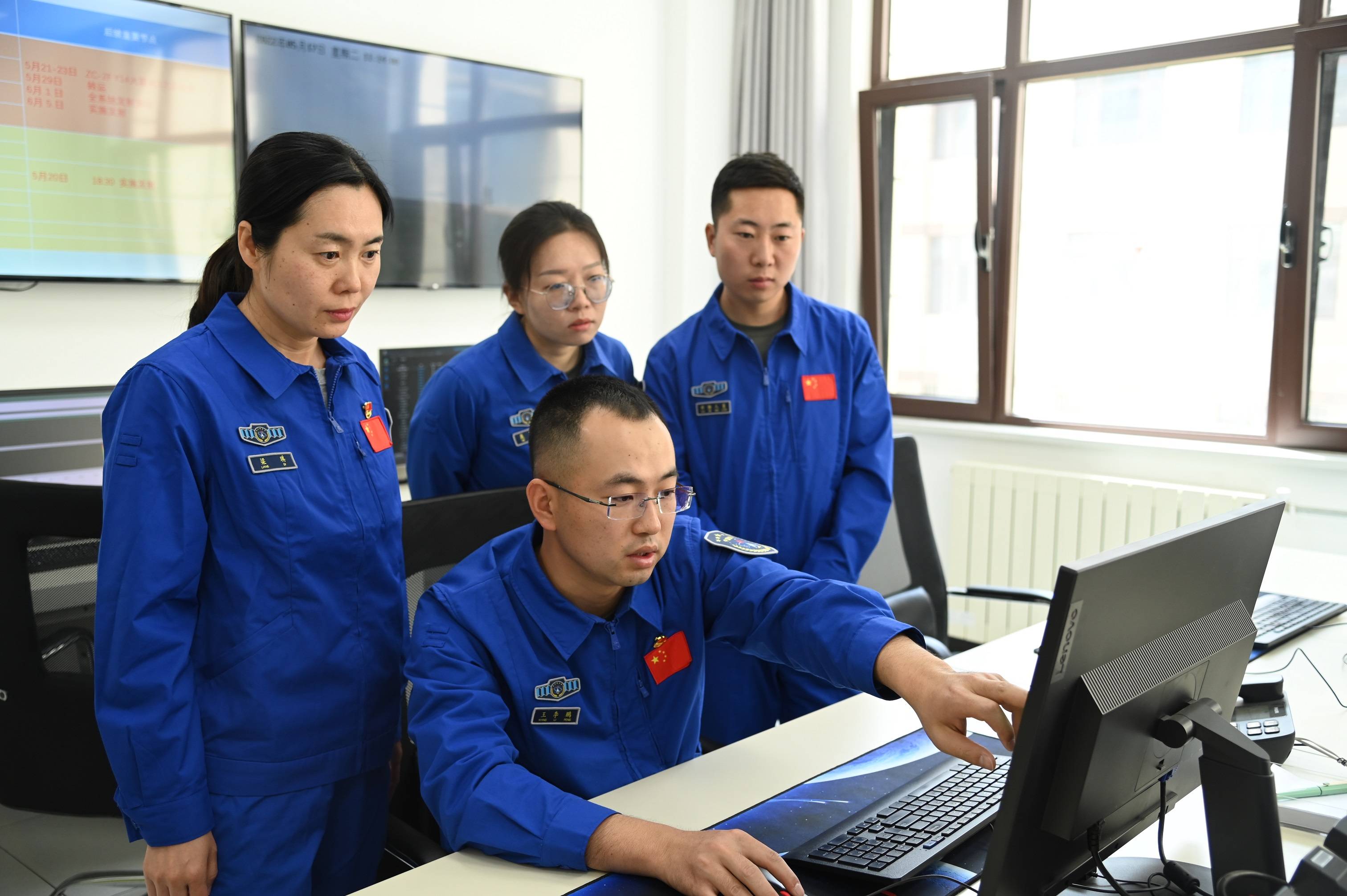 酒泉卫星发射中心捕获异常信号!十余小时追踪锁定目标