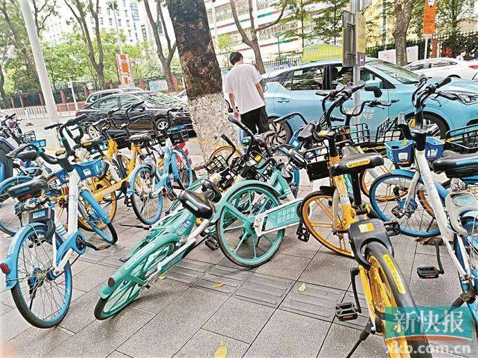 广州共享单车要减少了乱停乱放等现象仍在