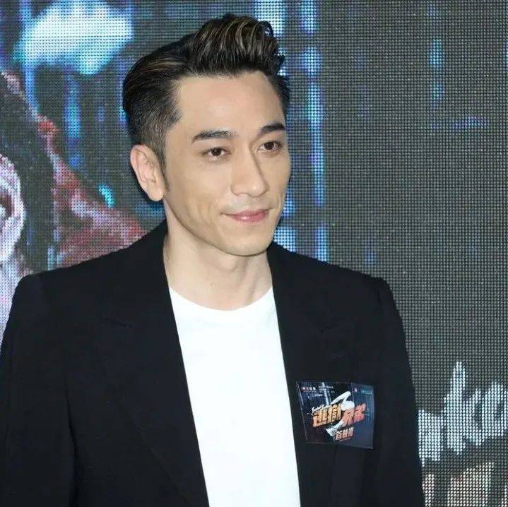 打戏连场冇栢天男份，吴卓羲寸爆：唔通导演怕我打死佢？_ViuTV_好事_电视