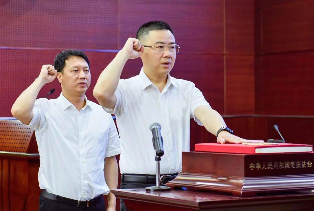 市人大常委会第三次会议决定马厉财为温岭市人民政府代市长