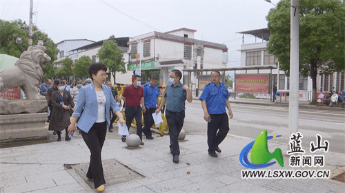 何智英全力护航高考有序进行