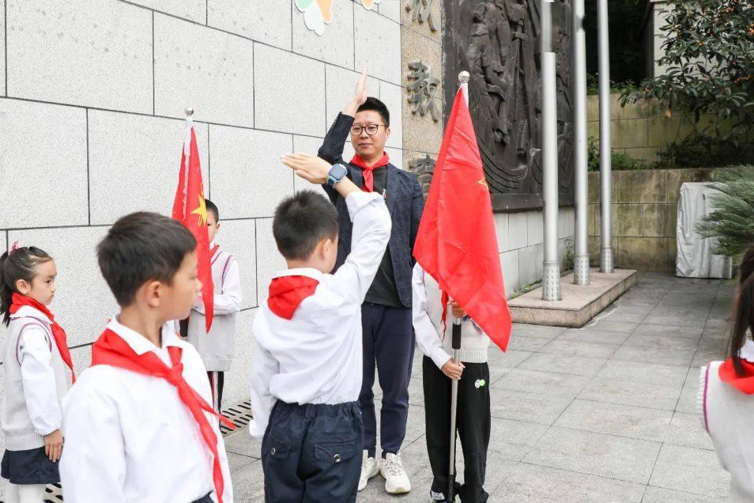 重庆市渝中区解放小学图片
