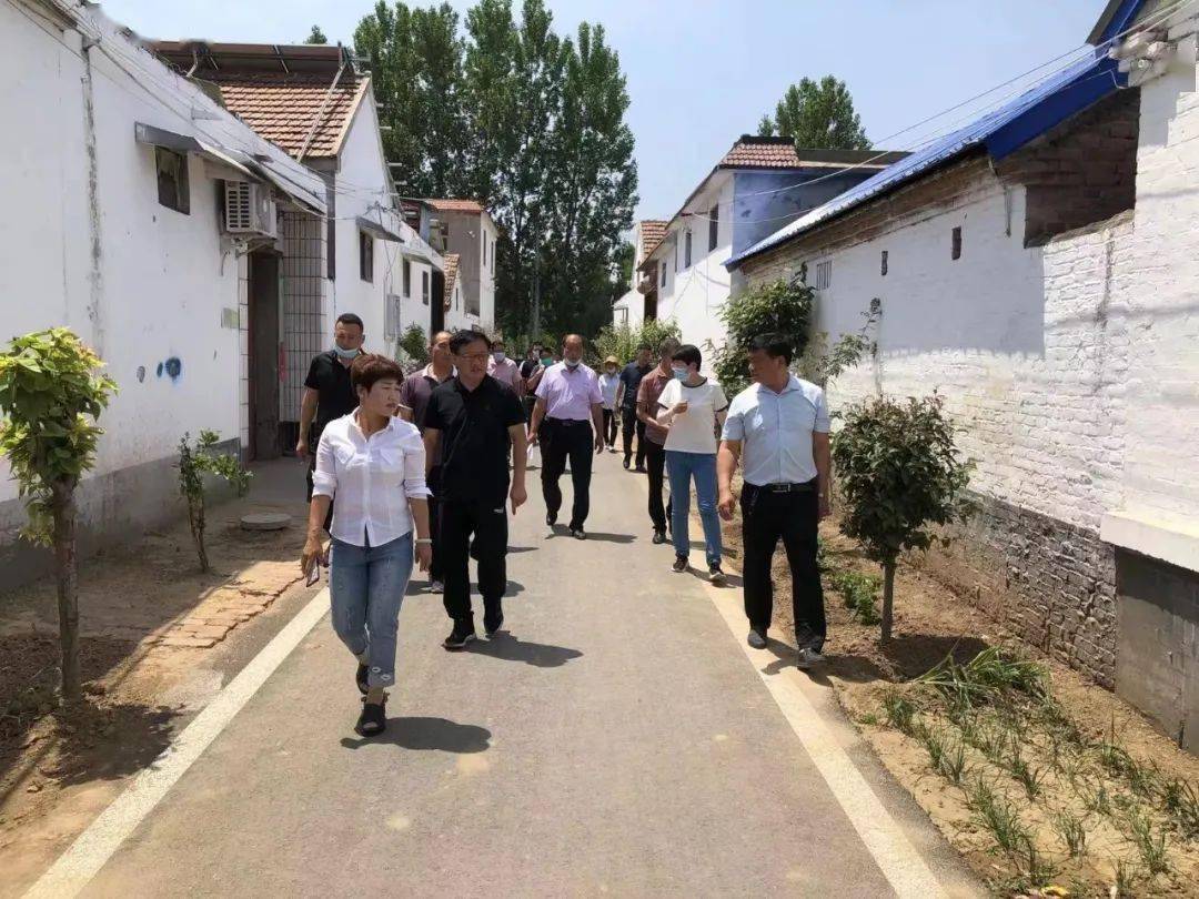 【人居环境】康驿镇开展人居环境整治现场评比观摩会_管区_张街_主动