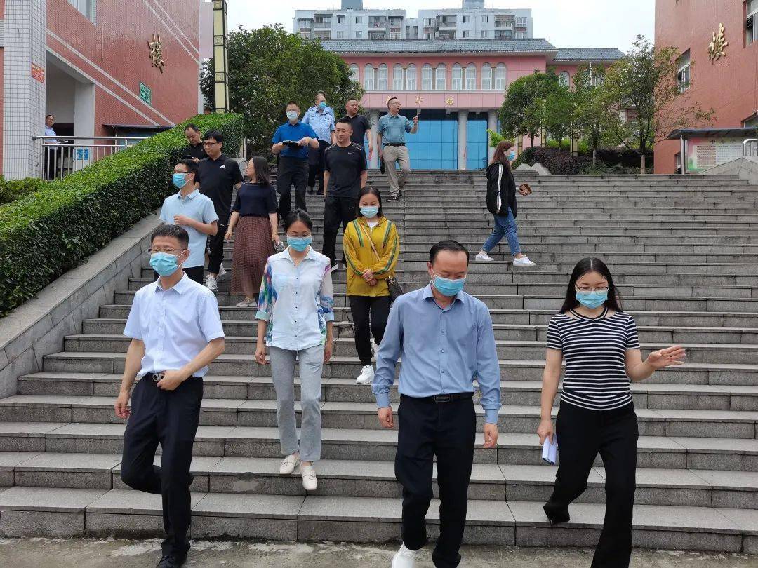 凤凰小学,校园安全管理,师德师风建设情况,到绥江一中和绥江县职业