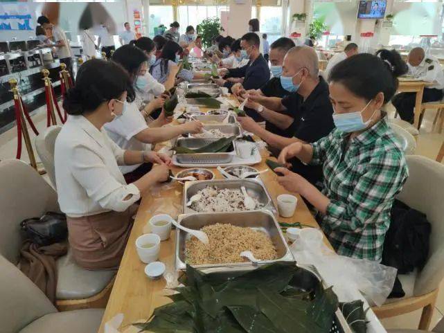 5月31日,绵阳市机关事务管理局在市级各集中办公区机关食堂开展"浓情