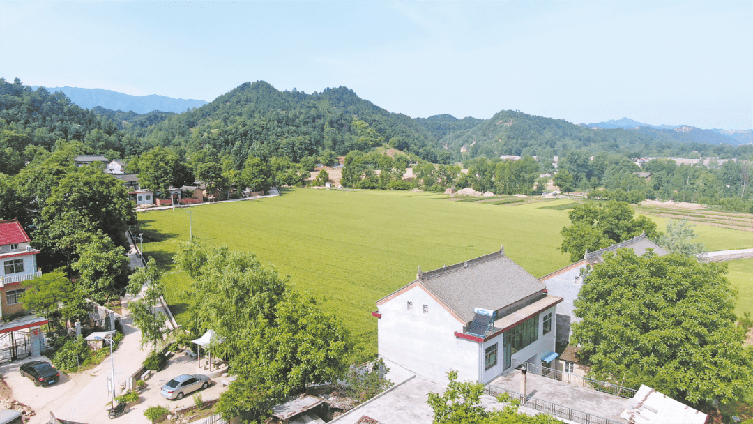 院落改造一新记者先后走进三要镇永坪村,罗村,麻坪镇孤山村,云蒙山村