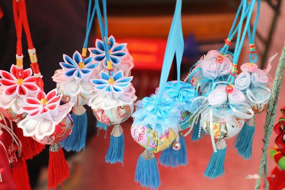 荷包_花绳_文化