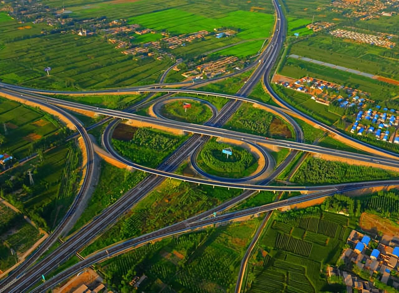 加码提速,宁夏基础设施建设答卷亮丽_高速公路_交通_航线
