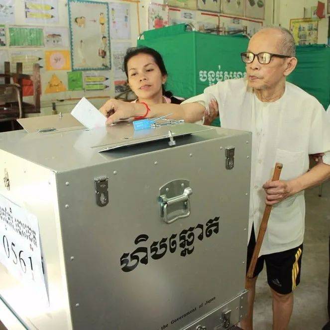 人民党大胜 反对党批无法反映民意_烛光_政党_声明