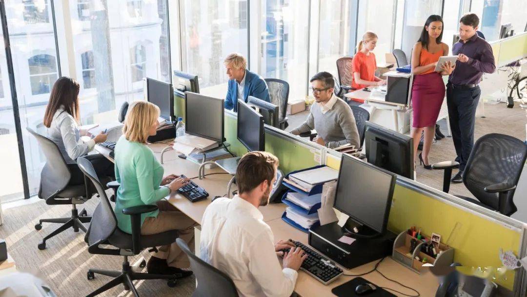 来真的了英国今起试行每周4天工作制