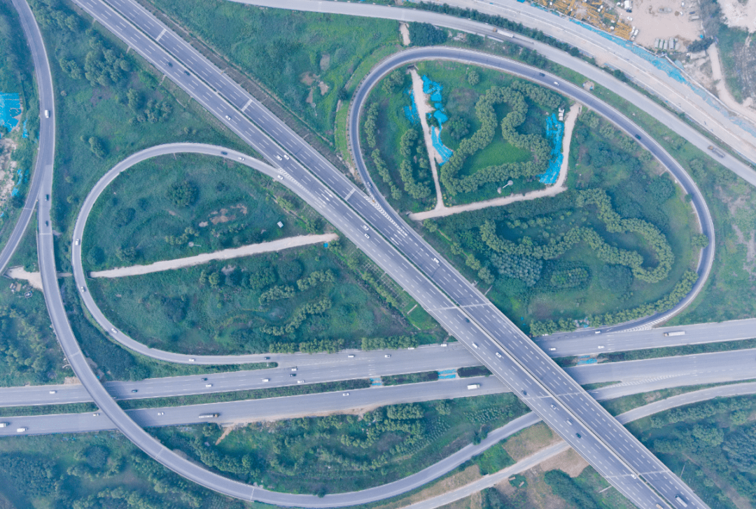 2022年6月10日至11月30日,连霍高速公路开封至郑州段(k528至k601)将