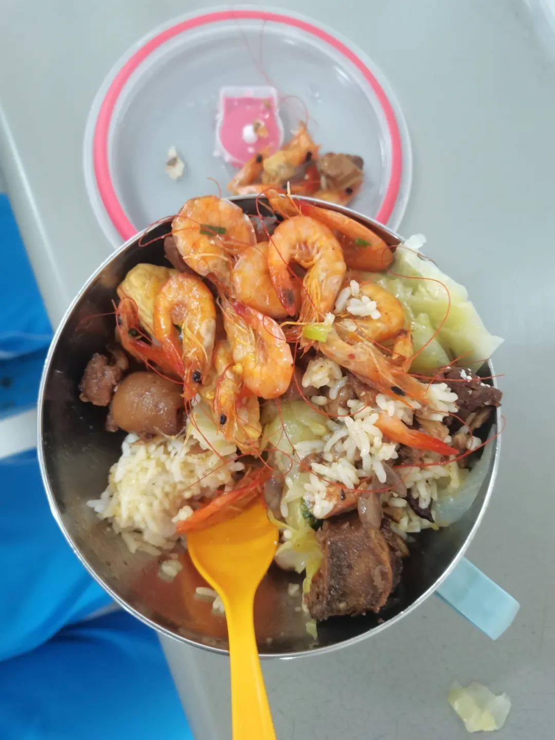 高考第一天现场直击电白一中考场