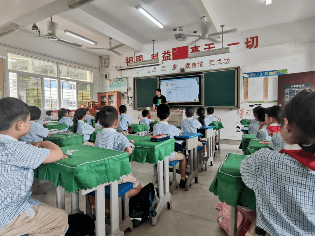 高霞小学开展浓情端午主题教育活动